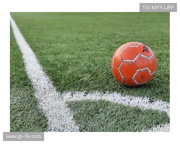 以河南足球为中心探寻中原绿茵文化发展脉络视角解析全景图谱写篇 以河南足球为中心探寻中原绿茵文化发展脉络视角解析全景图谱写篇